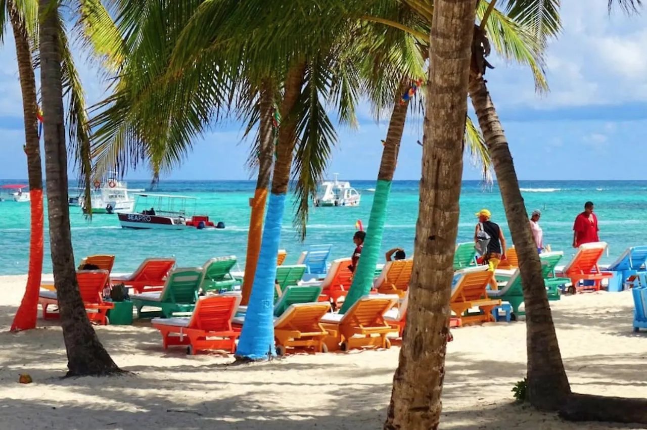 Sol Caribe Suites - Playa Los Corales - Beach Club, Wifi, Swimming Pool Punta Cana República Dominicana